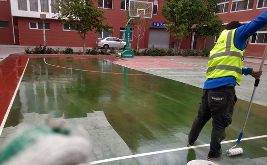 硅pu篮球场面层涂刷界面剂